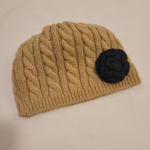 💵3/$20 Knitted Beanie Cute Knitted Cap w/ Flower Accent